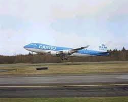 The advanced series 300 was announced at the september 1984. Boeing 747 400f Freighter Aircraft Aerospace Technology