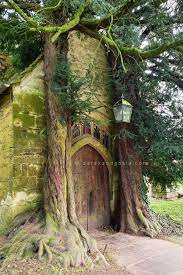 Best Places To Visit Near London England 21 Must See Near Me Cool Places To Visit Places To Visit Day Trips From London