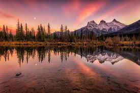 15 Amazing Photography Spots In The Canadian Rockies Mountain Landscape Photography Landscape Photography Wallpaper Canada Photography