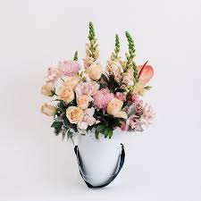We did not find results for: Gianna Luxe Pink Flower Arrangement Lillypad Flowers