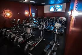 Pekin, illinois konumundaki en iyi fitness merkezleri. Gold S Gym Express Pekin Il Installation By Supreme Audio
