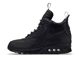 Nike Air Max 90 Winterized Sneakerboot Triple Black Og Eukicks Sneaker Magazine Nike Running Shoes Women Nike Free Shoes Nike Shoes Women