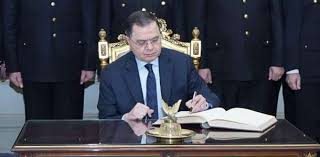 أجرت إدارة شؤون المعلمين التابعة لقطاع الشؤون التعليمية بوزارة التعليم والتعليم العالي أمس حركة تنقلات في صفوف مُعلمي ومعلمات المدارس الحكوميّة. Ø¹Ø§Ø¬Ù„ ÙˆØ²ÙŠØ± Ø§Ù„Ø¯Ø§Ø®Ù„ÙŠØ© ÙŠØ¹ØªÙ…Ø¯ Ø­Ø±ÙƒØ© ØªÙ†Ù‚Ù„Ø§Øª Ø§Ù„Ø´Ø±Ø·Ø© ÙˆØ§Ù„Ø¥Ø¹Ù„Ø§Ù† Ø®Ù„Ø§Ù„ Ø³Ø§Ø¹Ø§Øª Ø­ÙˆØ§Ø¯Ø« Ø§Ù„ÙˆØ·Ù†