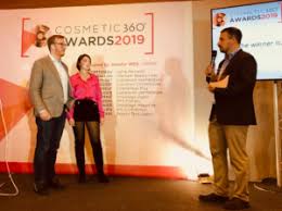 %50 indirimli elbise markaları dolap.com'da. Winner Innovation Award 2019 Cosmetic 360 Oxiproteomics