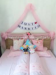 8 desain kamar tidur sederhana keren untuk ruangan sempit. Pilihan Hiasan Kamar Pengantin Simple Fungsional Adseneca