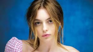 Melis Sezen: Aynı anda iki kişiye âşık olamazsın, bu hastalıklı bir şey