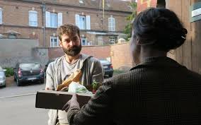 .cours particuliers dans le supérieur, soyez certain que vous trouverez le professeur particulier chez topprof la plupart des professeurs proposent un cours d'essai gratuit et vous n'êtes pas. Coronavirus Donner Des Cours Faire Des Courses Comment Aider Et Etre Solidaire Le Parisien