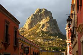 El primer canal online de noticias de la localidad de bernal, provincia de buenos aires Die Besteigung Des Pena De Bernal Ist Nicht Mehr Kostenlos Buenos Dias Mexico Business Travel