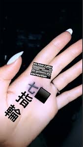 See more of tattoo 7 on facebook. Ariana Grande Fixes New Tattoo To Actually Say 7 Rings In Japanese People Com