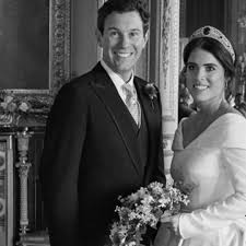 A neta da rainha isabel ii está dedicada ao papel de mãe e decidiu recuar nas suas funções no seio da realeza. Princesa Eugenie Anuncia Primeira Gravidez Este E O Nono Bisneto Da Rainha Elizabeth Jetss