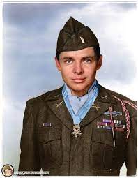 Audie Leon Murphy Was A Legend In His Own Time On A Frigid January Afternoon In 1945 Company B 15th Regi Military Honor American Soldiers Military Veterans