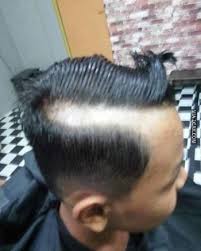 Memilih gaya, model, potongan rambut rapi tak harus selalu klimis. 10 Gaya Potongan Rambut Gagal Keren Ini Bikin Ketawa Ngakak