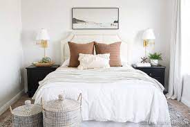 Gorgeous modern country style bedroom (modern country style. One Room Challenge Reveal Fall 2019 Modern Traditional Guest Bedroom Caitlin Marie Design