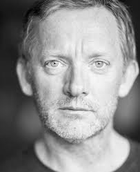 Hey guys Mister Douglas has a guest ❤