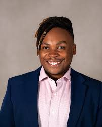 Alex Crutchfield's Instagram, Twitter & Facebook