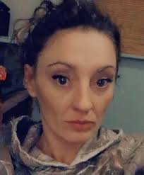 Anyone know reemrothwell? If you do can you let them know they have left  they phone in my uber please contact me.