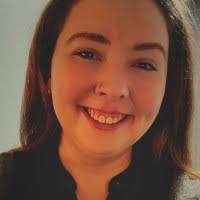 Lauren Messenger's Instagram, Twitter & Facebook