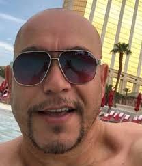Gustavo Rivera, hermano de Lupillo y Jenni Rivera, se somete a "variedad de  estudios" tras accidente de auto