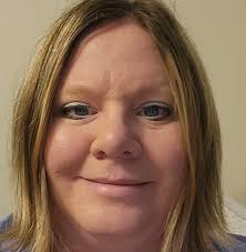 Lets celebrate this cooler weather with Pumpkin Spice😵‍💫Look at this  gorgeous Pumpkin Cheesecake Parfait that Brooklyn made!