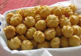 100 gr kacang tanah, 5 buah cabe rawit, 1 buah cabe merah, 1 siung bawang putih, 3 buah daun jeruk, secukupnya gula merah, secukupnya garam, secukupnya minyak goreng, secukupnya air matang, daun singkong rebus, bayam rebus, toge rebus, daun kemangi. Cake Galery Recipe Resep Kue Kering Sederhana