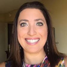 🥰🥰Mary Kay is so much more then Lipstick 💄 Harvard University graduate,  Gloria Mayfield Banks never thought she was going to build an empire in  Mary Kay. ′′ My family didn't understand