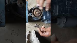 Bagi anda yang ingin membeli pompa air shimizu dengan kualitas tinggi namun tidak mempunyai waktu maka bisa membelinya secara online. Cara Mudah Dan Simpel Membuka Impeler Pompa Air Shimizu Youtube