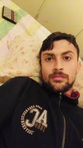 Someone take me and my boyfriend to the hospital ??