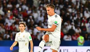 Nationality atletico madrid announced a deal to buy real madrid midfielder marcos. Llorente Berater Bestatigt Halb Europa Hat Mich Angerufen Real Total