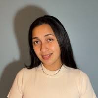 90+ perfiles de «Flor Orellana»