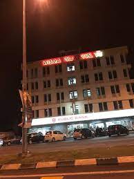 Maybe you would like to learn more about one of these? Public Bank Jalan Laksamana Malaukuit