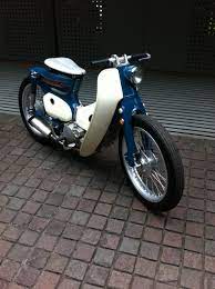 without a doubt the coolest honda c90 i ve seen and one of the most undervalued smaller scoots ホンダカブ レトロバイク 原付 カスタム