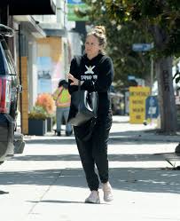 Alicia silverstone is an american actress who began her career at such an early age (6 years old). Alicia Silverstone Out In Los Angeles 04 26 2021 Celebmafia