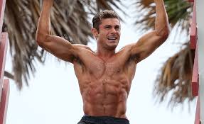 After doing a little research, i reached out to patrick murphy, zac efron's trainer for baywatch who created the baywatch body workout. Zac Efron Fala Sobre Esforco Para Chegar Ao Tanquinho Que Exibiu Em Baywatch S O S Malibu Uma Idiotice Notas Glamurama