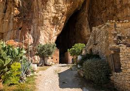 Satellite mangiapane map (sicily / italy). Grotta Mangiapane Custonaci Scurati Wonders Of Sicily