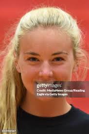 407 Natalie Fell Photos & High Res Pictures