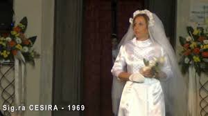 Un'epoca che oggi viene ricordata come quella dell'edonismo sociale e politico. Ca Venier 1 Parte Sfilata Abiti Da Sposa Anni 1959 1970 Mp4 Youtube