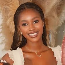 I'm not a Jess Hilarious fan but I have a different level of empathy for a  woman that has recently had a baby, especially when she picked Loren to  hold her spot