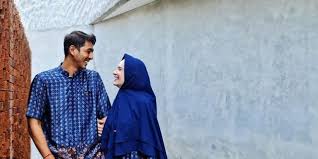 #starpro #starupdate #aryasalokaarya saloka yang total memerankan tokoh aldebaran sebagai suami andin yang diperankan amanda manopo mengundang baper. Bukan Lagi Hamil Ini Alasan Penampilan Istri Arya Saloka Lebih Berisi Dream Co Id