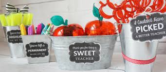 Show your appreciation to your employees with these unique and popular gift ideas you can purchase in bulk. Teacher Appreciation Gift Ideas Fun365