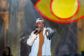 Romeo Elvis Apres Ses Excuses Et Le Temoignage De Son Accusatrice Lacoste Se Retire