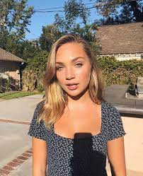 Adapting The Most Popular Maddie Ziegler New Hairstyle Maddie Ziegler Maddie Ziegler Outfit Maddie Ziegler Instagram