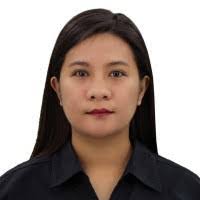 Justine Molina's Instagram, Twitter & Facebook