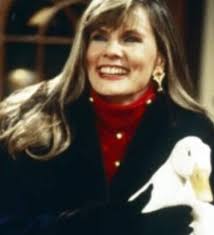 Who remembers when Lucy Coe (Lynn Herring) was a SHY LIBRARIAN? A jewel  theft? Obcessed with Luke? Cosmetic Creator/ Owner of Deception? Married to  Scott, Alan, Kevin? Had a pet duck named