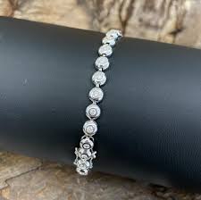 The item must be returned in new and unused condition. Tennisarmband Gebraucht An Verkauf Von Luxusuhren