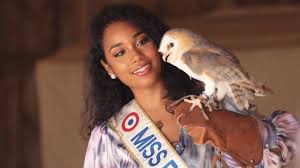 «la guerre des miss» marque un tournant important depuis la création de miss france. Miss France 2021 Decouvrez La Visage De Miss Ile De France Nextplz