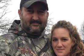 Fundraiser for Lindsey Young by Kara Culberson : Help Lindsey with her loss  of TreeMan❤️