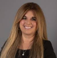 Heather Hepner's Instagram, Twitter & Facebook