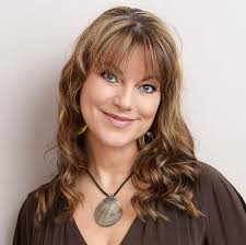 Amazon.com: Magic and Miracles: 21 Real Life Experiences from the Edges of  Logic and Science eBook : Pennington, Andrea, Banff, Charlotte, Conradi,  Stephan, Dybendahl, Trude, Eke, Karin, Goldstein, Halina, Winter Graugaard,  Gitte,