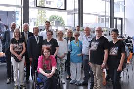 The new munich fashion label by stylist, designer, entrepreneur tanja stadler. Informationsveranstaltung Zum Welt Multiple Sklerose Tag Im Klinikum Fulda Infotisch Austausch Lesung Und Im Klinikum Fulda Klinikum Fulda