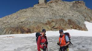 Hier erwartet sie eine nette und freundliche betreuung. Die Hochste Schutzhutte Des Dav Von Vent Uber Das Hochjoch Hospiz Zum Brandenburger Haus Berge Br De